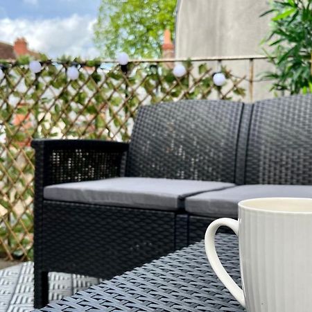 Appartement L'Artiste En Duplex à Nevers Extérieur photo